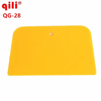 Qili QG-28 Инструменты для обертывания виниловой пленки из углеродного волокна 13 см * 8 см Желтый скребок для установки оконной пленки Тонировочный скребок