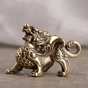 Антикварная медь Китайский мифический зверь Пиксю Миниатюрные статуэтки Украшения Латунь Счастливое животное Kirin Dragon Настольные украшения
